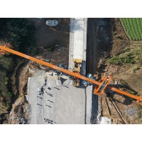 吉林200吨架桥机租赁介绍电器系统安装