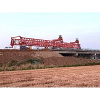 黑龙江鸡西架桥机180吨架桥机的安装方案