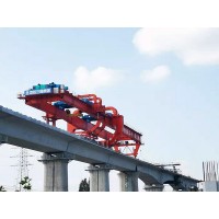 架桥机架桥流程中，如何进行临时支撑的安装与拆除？