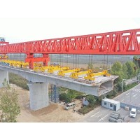 架桥机架桥技术在不同桥梁类型中的应用有何差异？