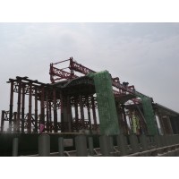 山东菏泽节段拼架桥机租赁架桥机是桥梁施工中的重要设备