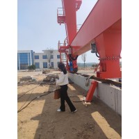 湖南湘潭集装箱龙门吊厂家轨道式集装箱门式起重机的安全操作流程