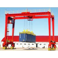 湖南永州集装箱起重机在搬运过程中如何确保货物的安全？